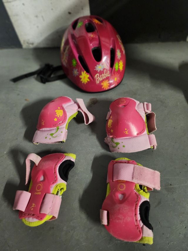 Casco Barbie + rodilleras niña