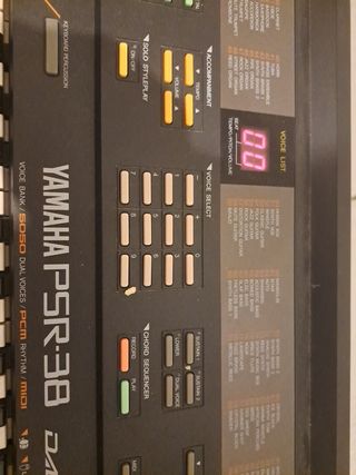 Piano acústico yamaha psr-38 