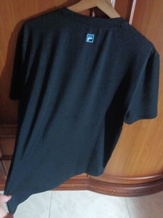 Camiseta Fila negra - Talla M