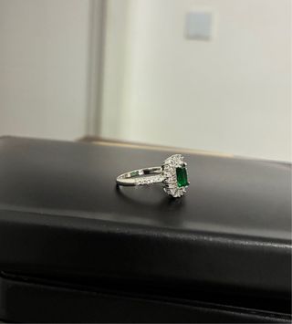 Anillo plateado  Queen