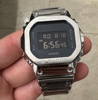 G-Shock | GM5600YM Reloj plateado