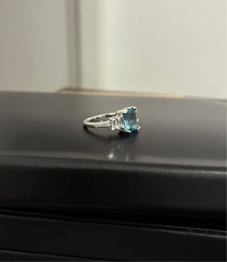 Anillo plateado Stone