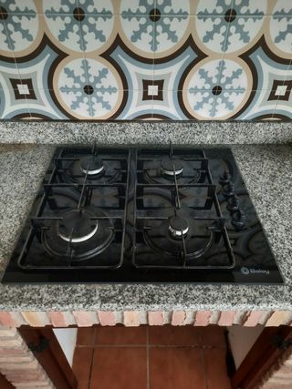 Placa de gas butano Balay 4 fuegos