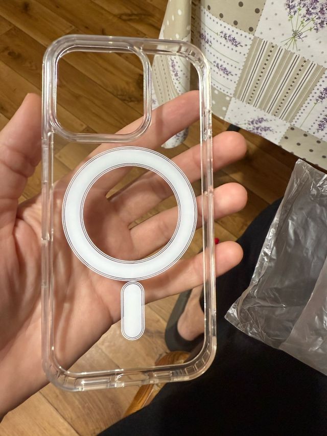 Funda iPhone 16 Pro Max MagSafe Nueva