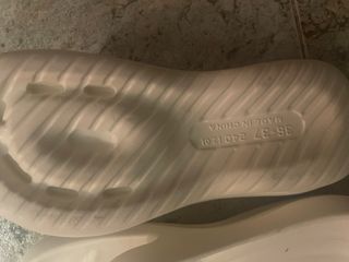 Chanclas blancas cómodas