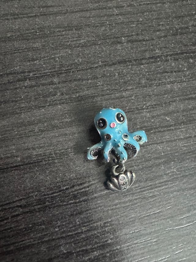 Charm plata s925 pulpo azul