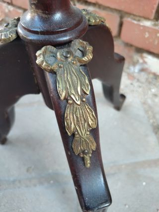 Mesa sobremesa antigua madera maciza marmol bronce