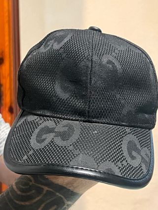 Gorra Gucci negra
