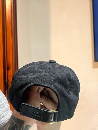 Gorra Gucci negra