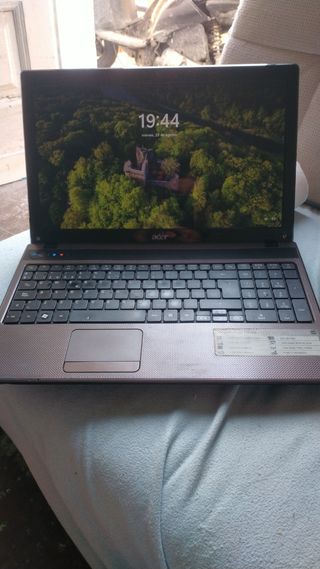 Portátil Acer Aspire 2