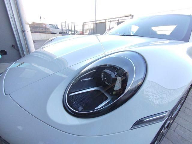 Porsche 911 Carrera 4S Coupe 331 kW (450 CV)