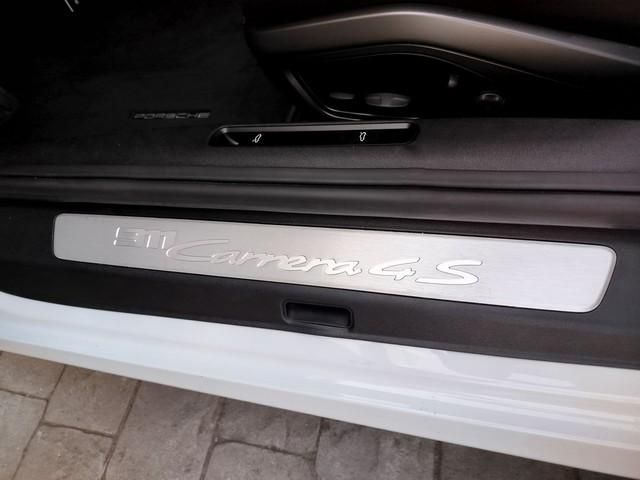 Porsche 911 Carrera 4S Coupe 331 kW (450 CV)