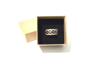 anillo oro 18k con piedra con zafiro