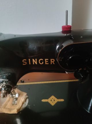 Máquina coser Singer antigua