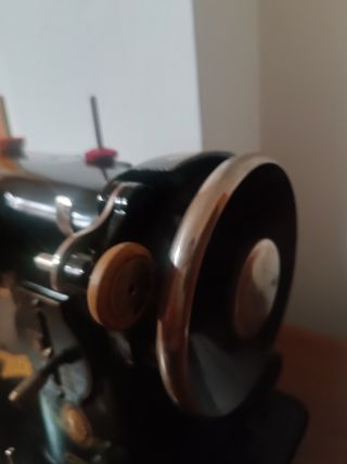 Máquina coser Singer antigua