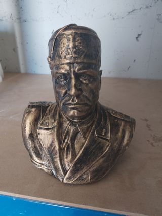Busto Mussolini - Militare