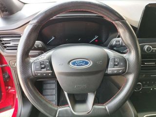 Ford Focus 1.0 Ecoboost MHEV 114kW ST-Line