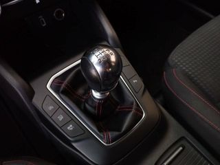 Ford Focus 1.0 Ecoboost MHEV 114kW ST-Line