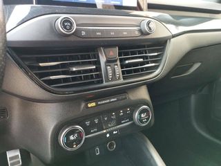 Ford Focus 1.0 Ecoboost MHEV 114kW ST-Line