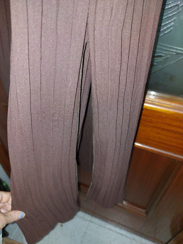 Vestido plisado marrón - NUEVO