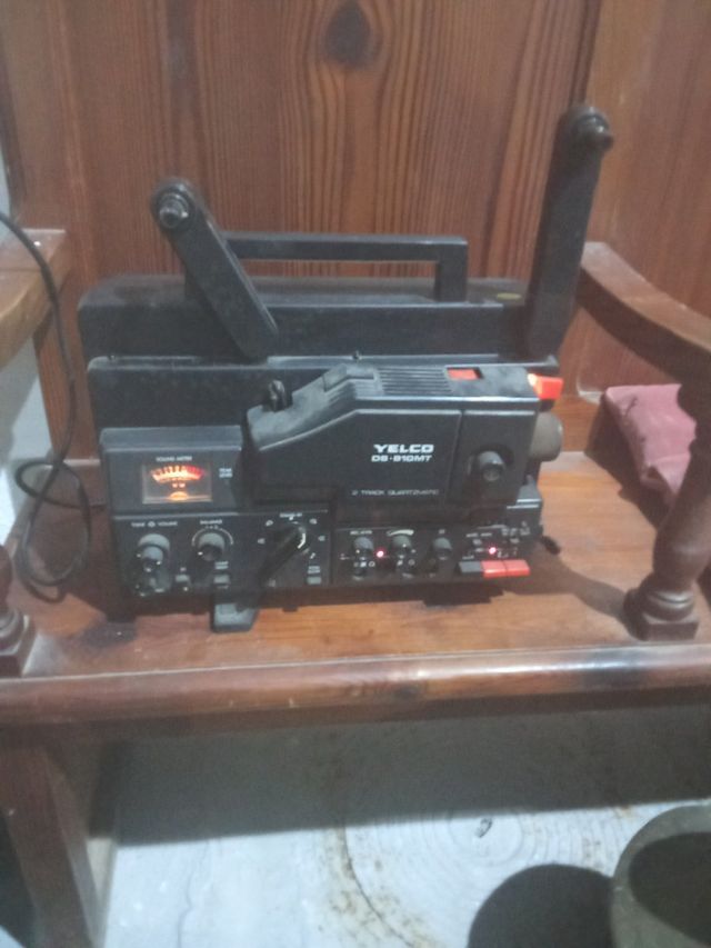 PROYECTOR YELCO DS-810MT