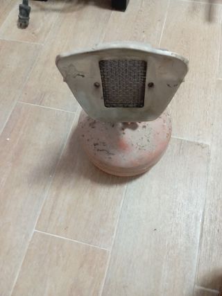 Calentador gas butano antiguo
