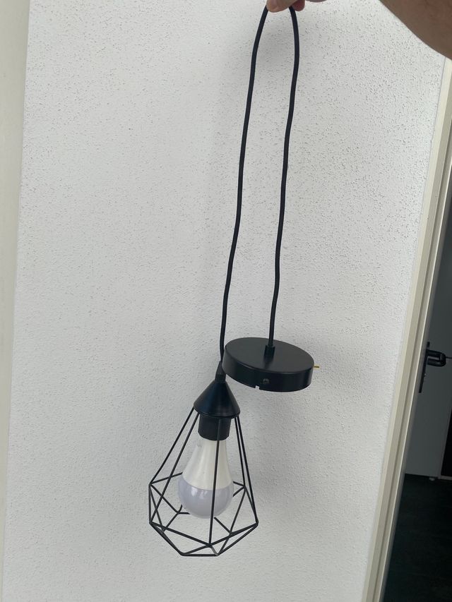 Lámpara colgante negra metal