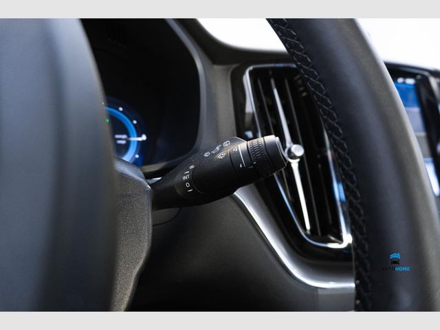 Volvo XC60 2.0 T6 AWD Recharge Ultimate Black Ed AT