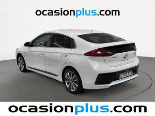 Hyundai Ioniq 1.6 GDI HEV Style DCT 104 kW (141 CV)