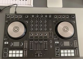 Traktor Kontrol S4 MK3 [VENTA URGENTE]