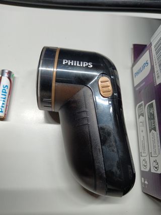Philips GC026/80 Quitapelusas - Negro/Dorado