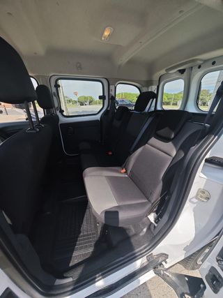 RENAULT Kangoo Combi Extrem Blue dCi 70 kW (95 CV)