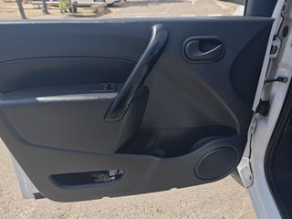 RENAULT Kangoo Combi Extrem Blue dCi 70 kW (95 CV)