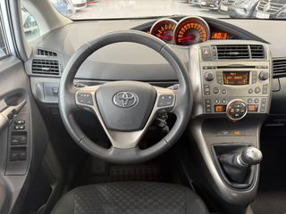 TOYOTA Verso 2.0 D-4D Active 5pl.