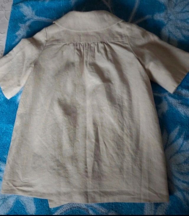 Abrigo bebé beige lino color arena