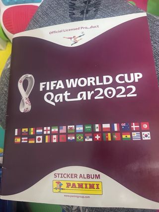 Álbum Panini Qatar 2022 completo tapa blanda 