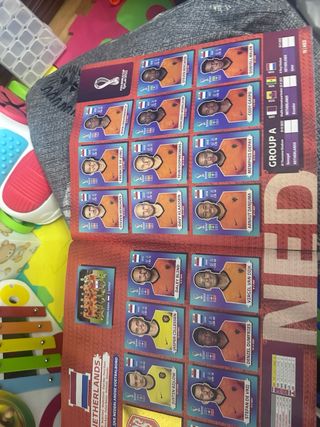 Álbum Panini Qatar 2022 completo tapa blanda 