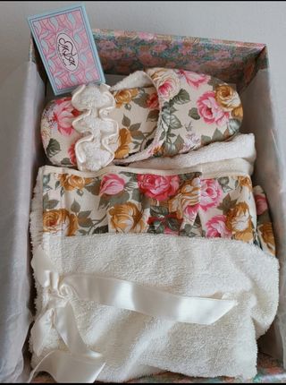 Set bagno vintage floreale , cotone , nuovo! 