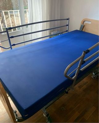 Cama articulada + colchón antiescaras