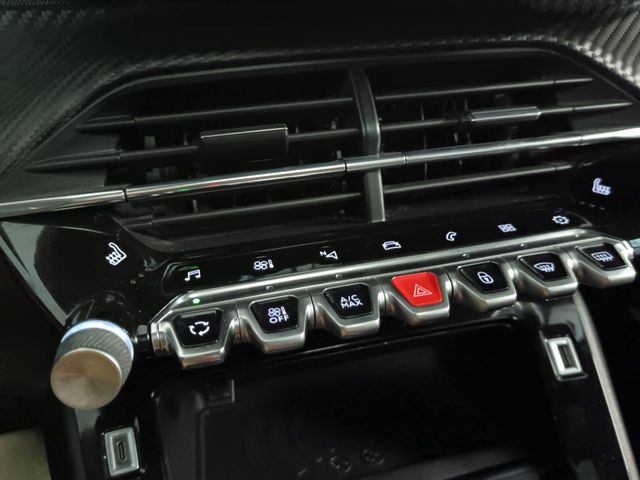 Peugeot 208 1.2 PureTech 130cv EAT8 GT Line