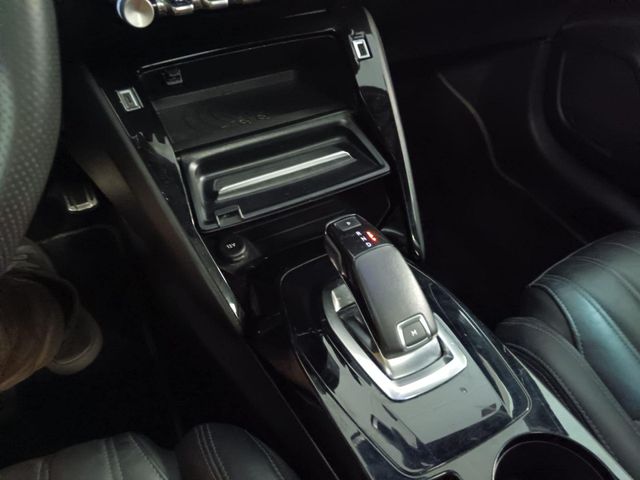 Peugeot 208 1.2 PureTech 130cv EAT8 GT Line