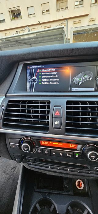 BMW X6 2012