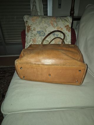 Bolso marrón piel