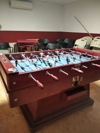 Futbolín clásico marca córdoba de madera