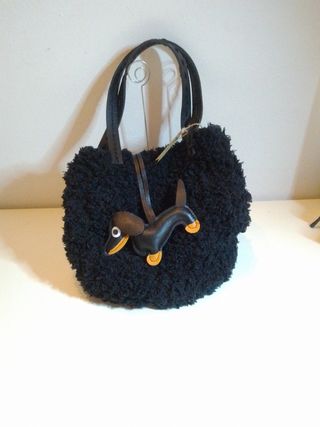 Mini Borsetta a Secchiello Nera in bouclé 