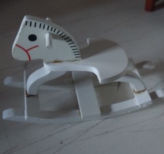 Muebles miniatura casa muñecas
