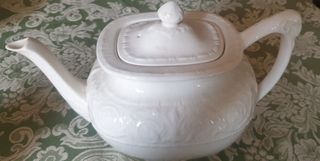 Set teiera porcellana bianca com 12 tazze da te