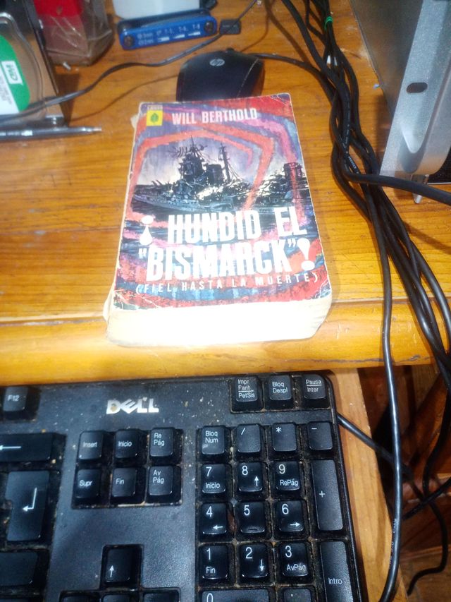 HUNDID EL BISMARCK (FIEL HASTA LA MUERTE)