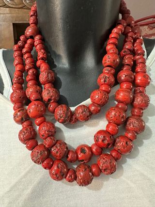 Collar coral rojo 3 vueltas