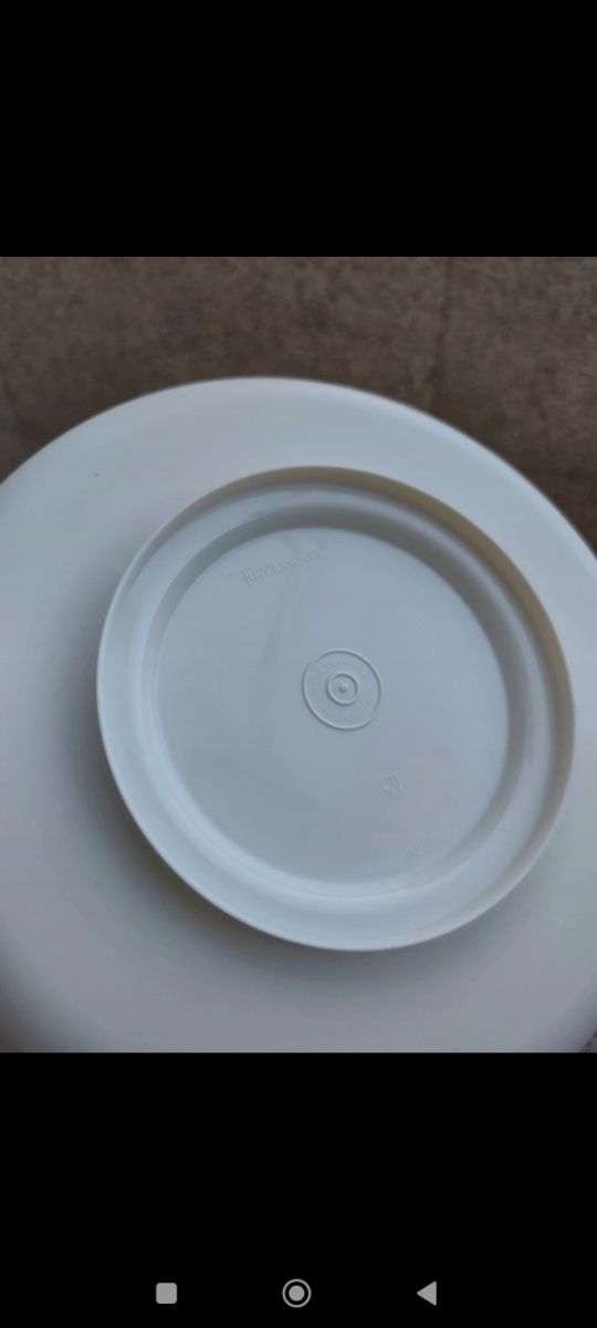 Prato carrossel Tupperware